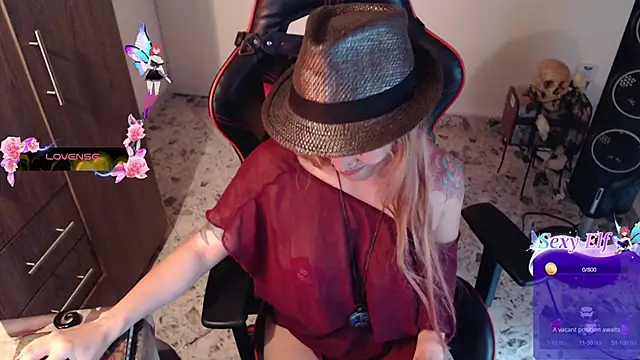 Snapshot of pink-2022 chatting on 03.05.25 pink-2022 online show from 03.05.25