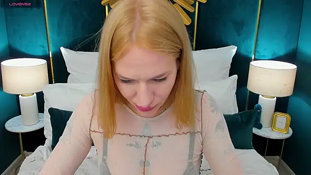 SarahLust online show from 05.08.26