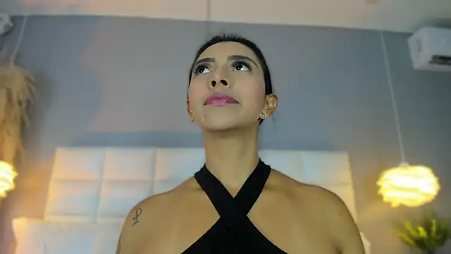 Snapshot of _BunnyNaugthy chatting on 06.20.26 BunnyNaugthy online show from 06.20.26