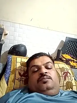 Desi Londa 143 online show from 03.18.25