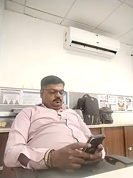 Desi Londa 143 online show from 10.16.25