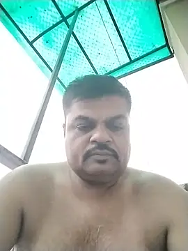Snapshot of Desi_Londa_143 chatting on 06.01.26 Desi Londa 143 online show from 06.01.26