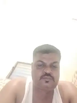 Snapshot of Desi_Londa_143 chatting on 06.19.26 Desi Londa 143 online show from 06.19.26