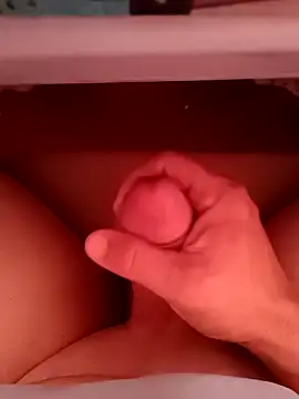 Snapshot of asil1710 chatting on 12.23.24 asil1710 online show from 12.23.24