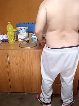 Snapshot of asil1710 chatting on 01.21.25 asil1710 online show from 01.21.25