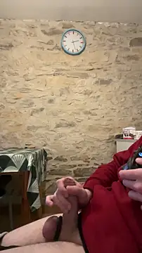 Snapshot of yann2392 chatting on 12.17.25 yann2392 online show from 12.17.25