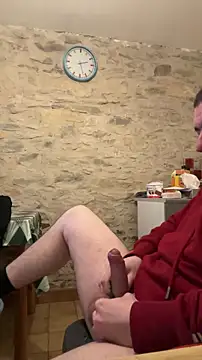 Snapshot of yann2392 chatting on 12.23.25 yann2392 online show from 12.23.25