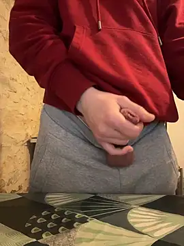 Snapshot of yann2392 chatting on 02.26.26 yann2392 online show from 02.26.26