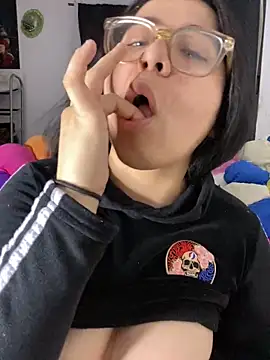 MsConejitaa online show from 02.23.25