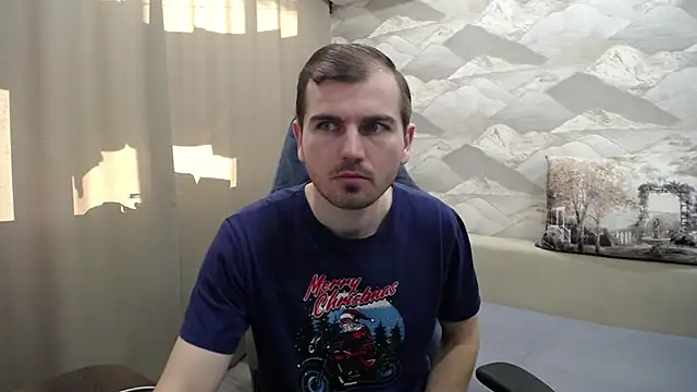 Snapshot of SerzhKorol1 chatting on 12.14.25 SerzhKorol1 online show from 12.14.25