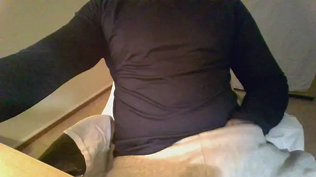 Snapshot of jesuisabiat chatting on 03.01.26 jesuisabiat online show from 03.01.26