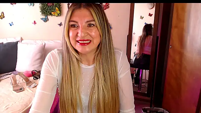 Jolie-Mature online show from 07.17.26