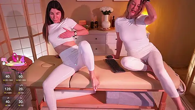 Snapshot of legsLONG chatting on 03.09.26 legsLONG online show from 03.09.26