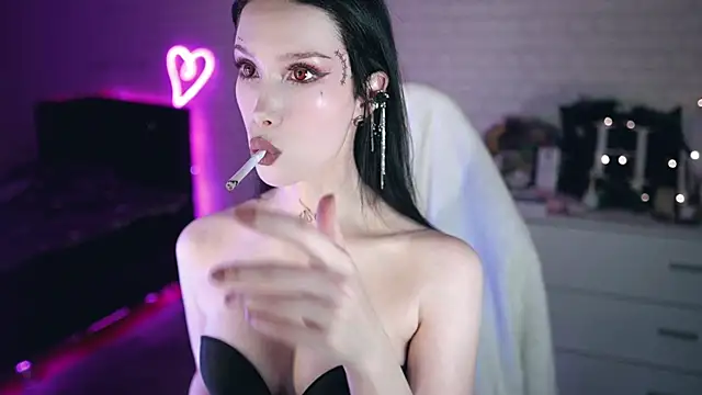  Uindi  online show from 03.06.25