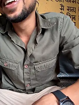  IRRESISTIBLE  online show from 01.17.26