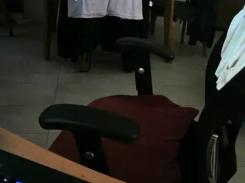 Snapshot of charly2994 chatting on 03.16.26 charly2994 online show from 03.16.26