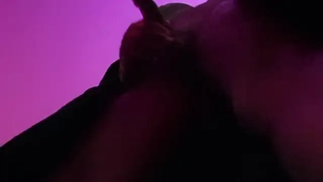 Snapshot of sexmadshyguy chatting on 10.22.25 sexmadshyguy online show from 10.22.25