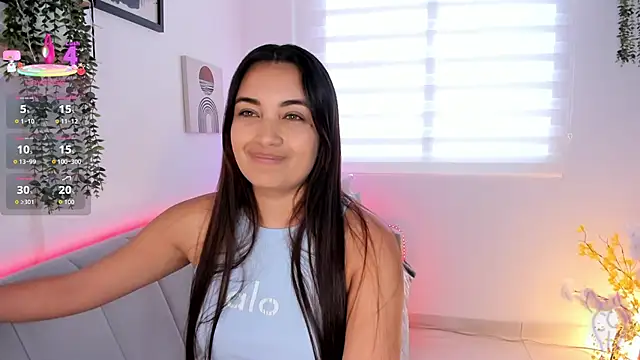 aisha es online show from 02.08.26