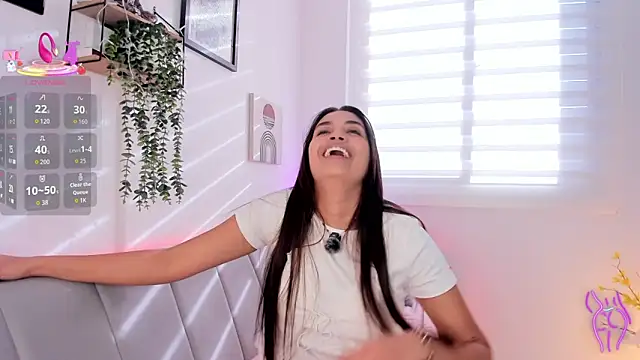 aisha es online show from 03.20.26