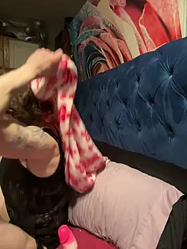 Snapshot of AshtonChicken chatting on 02.17.26 AshtonChicken online show from 02.17.26