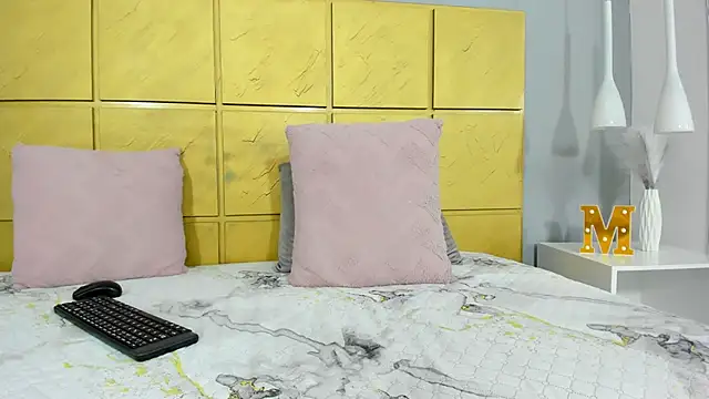 MauraGray online show from 01.26.25