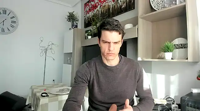 Snapshot of HeteroOli chatting on 02.03.25 HeteroOli online show from 02.03.25