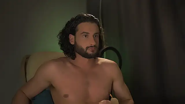 Keen   Luckystrike online show from 11.10.25