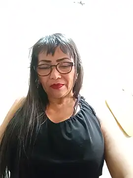 kelly dirty  online show from 07.13.26