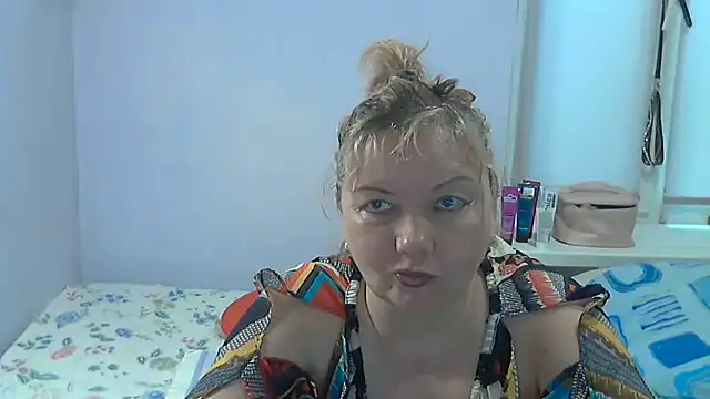 Snapshot of Lusi-777 chatting on 08.04.26 Lusi-777 online show from 08.04.26