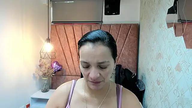 MarilynMiilf  online show from 11.04.25