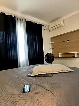 AliceStone19 online show from 10.21.25