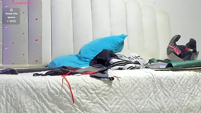 Megan browns1 online show from 01.30.25