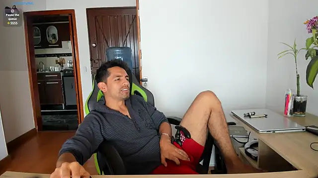 EuphoriaBoys online show from 12.15.24