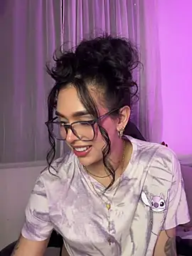 Samantha Bernardo online show from 05.26.26