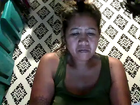 Snapshot of sweet_smile4u chatting on 04.01.26 sweet smile4u online show from 04.01.26