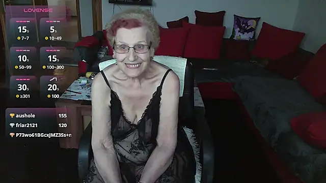 HeisseomaOriginal online show from 01.24.25