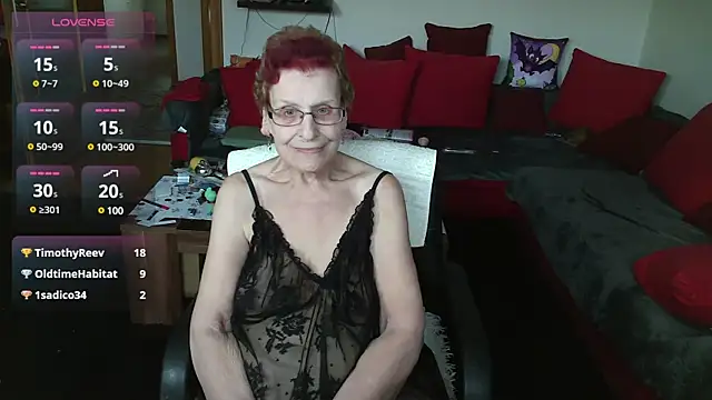 HeisseomaOriginal online show from 01.29.25