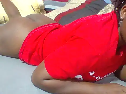 Snapshot of miss_melis chatting on 12.22.25 miss melis online show from 12.22.25