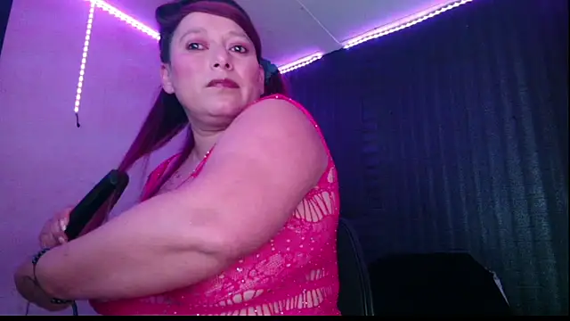 Diana Lozano online show from 02.14.25