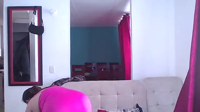 Diana Lozano online show from 04.21.26