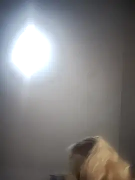 karlaalva online show from 10.01.25