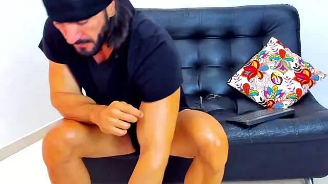 AlfredWalker online show from 12.03.25