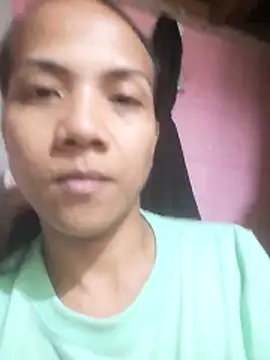 1PinayTsMarie online show from 12.15.25
