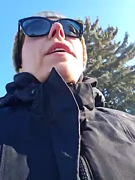 Ellie-L-Elizabeth online show from 01.25.25