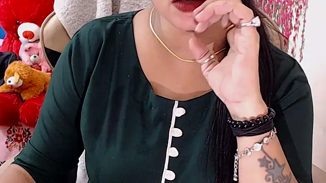 Naughty Kashish online show from 05.26.26