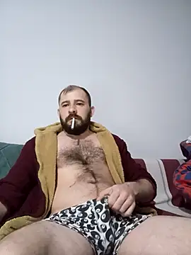 NiiiRvaNaa online show from 11.07.25