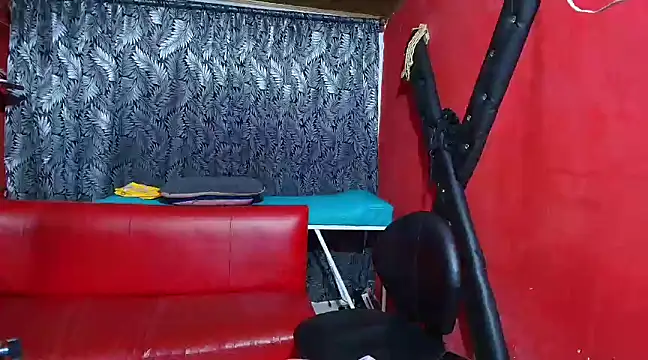 Snapshot of lesbiancuple chatting on 03.11.25 lesbiancuple online show from 03.11.25