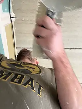 Snapshot of RenaudS-02 chatting on 04.10.26 RenaudS-02 online show from 04.10.26