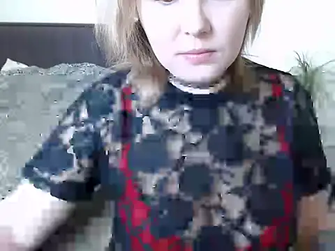 Snapshot of leeilawow chatting on 02.27.26 leeilawow online show from 02.27.26