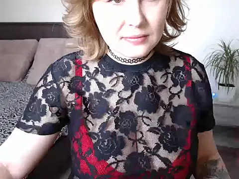 Snapshot of leeilawow chatting on 03.02.26 leeilawow online show from 03.02.26